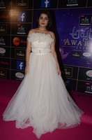 Shalini Pandey at Zee Telugu 2018 Apsara Awards